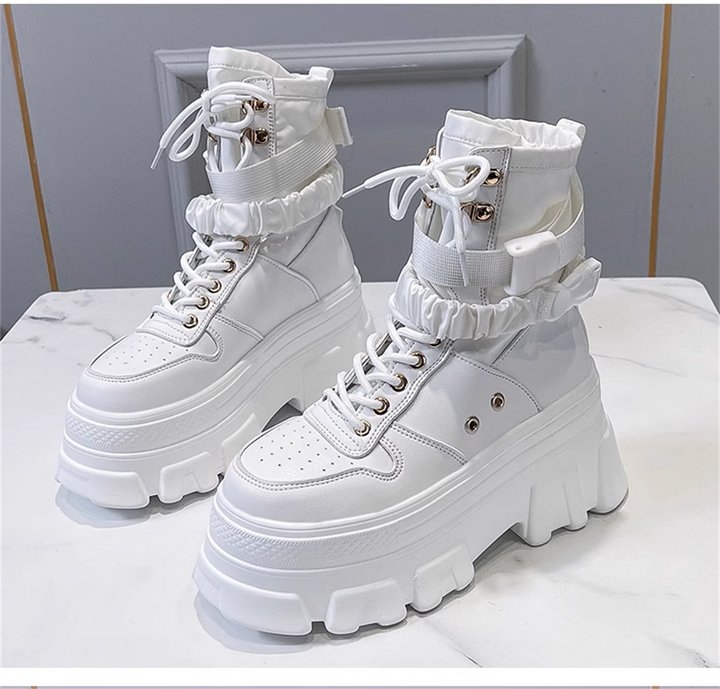 Wedge White Bot