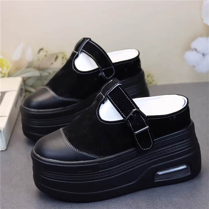 Wedge Burnu Kapalı Slippers