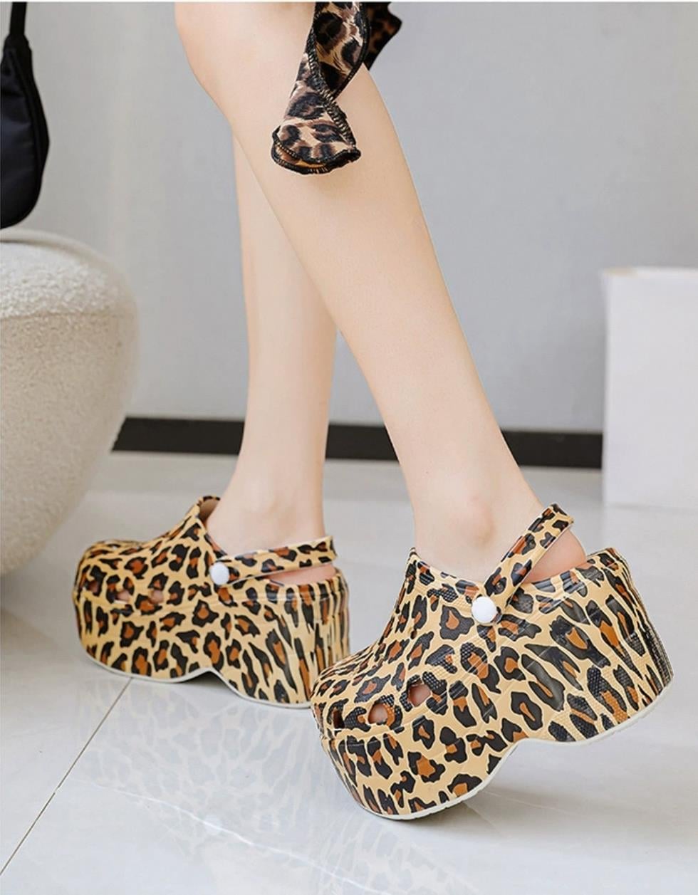 Wedge Crocs