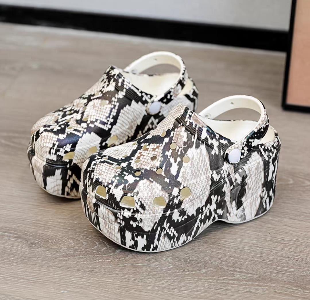 Wedge Crocs