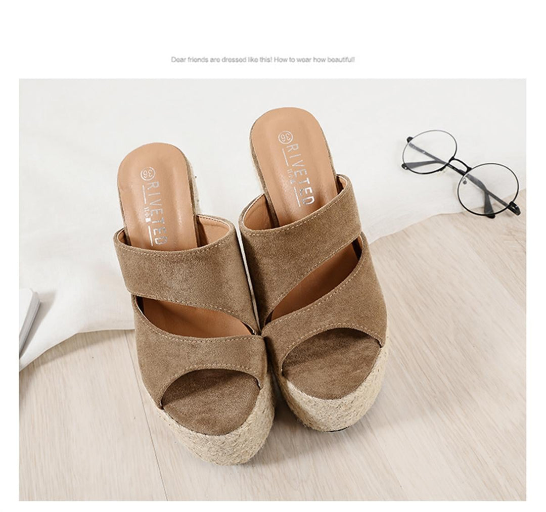 Wedge Straw Slippers