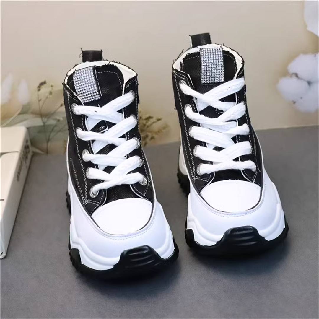 Wedge Kot Bot