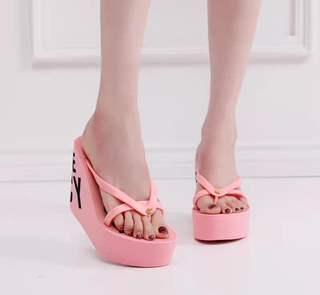 Wedge Parmak Arası Terlik