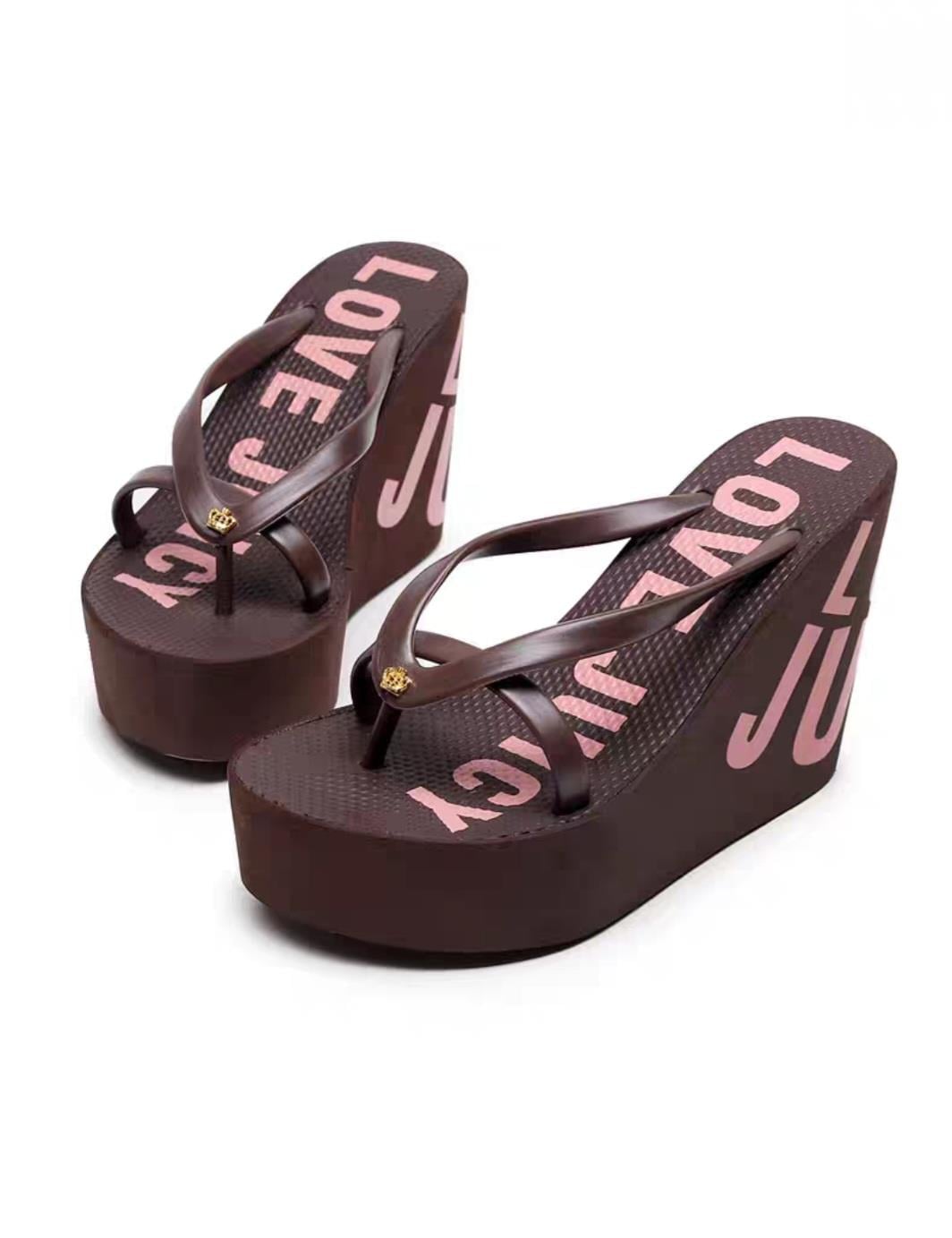 Wedge Toe Between Slippers