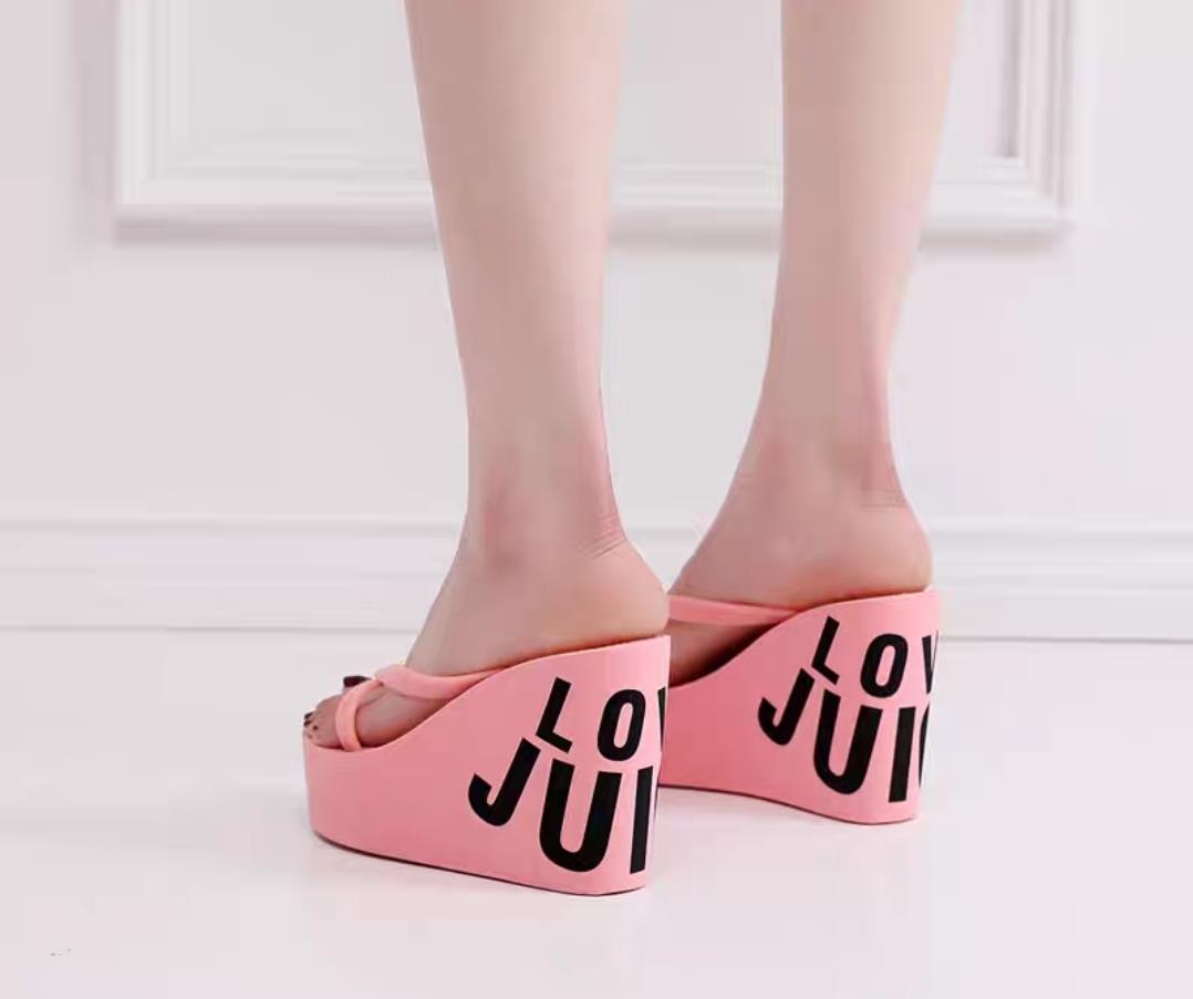 Wedge Parmak Arası Terlik