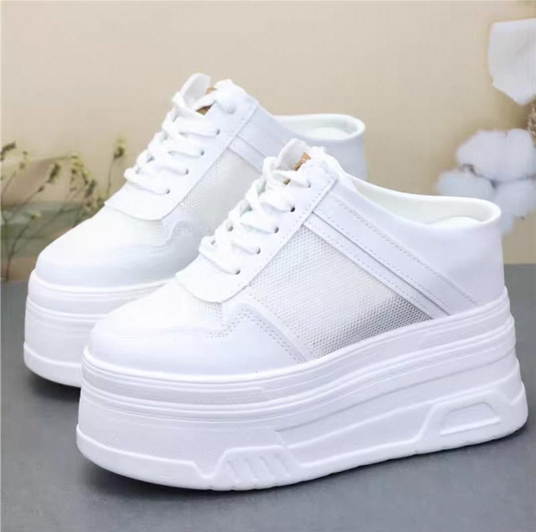 Wedge Spor Slippers