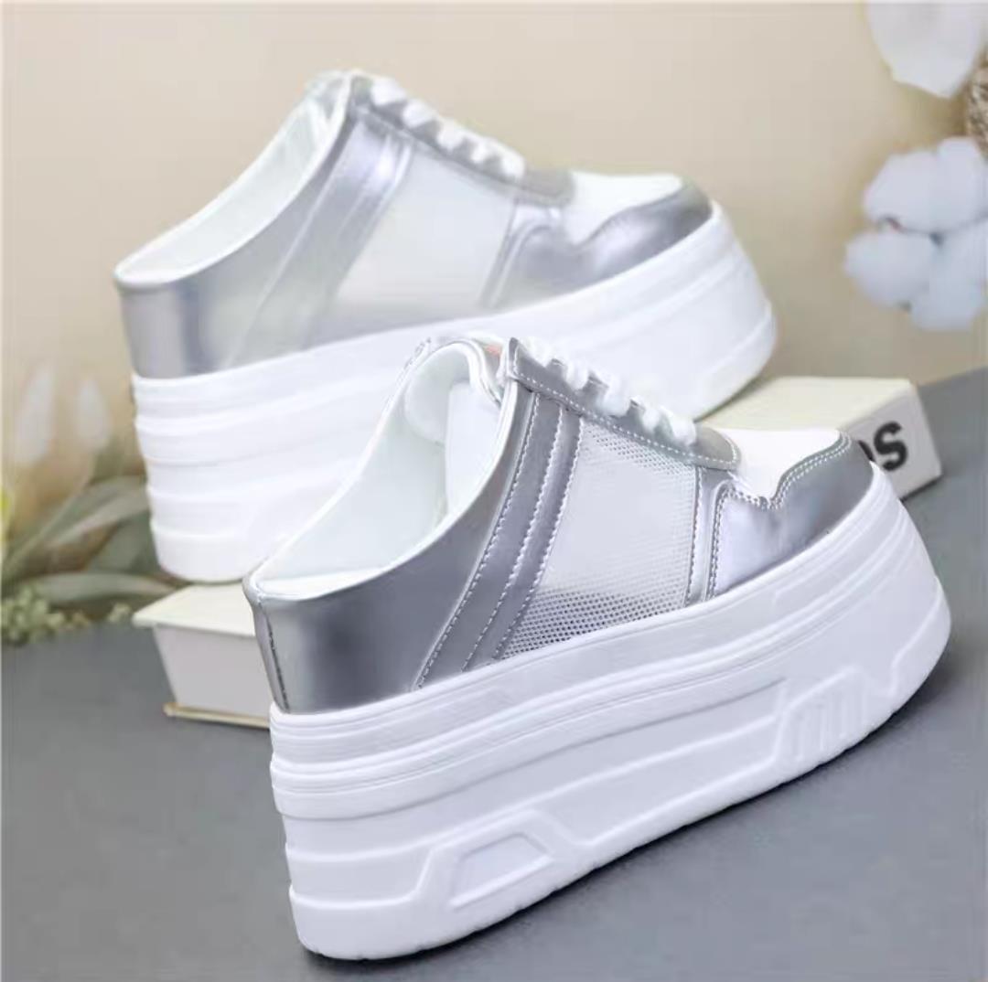 Wedge Spor Terlik
