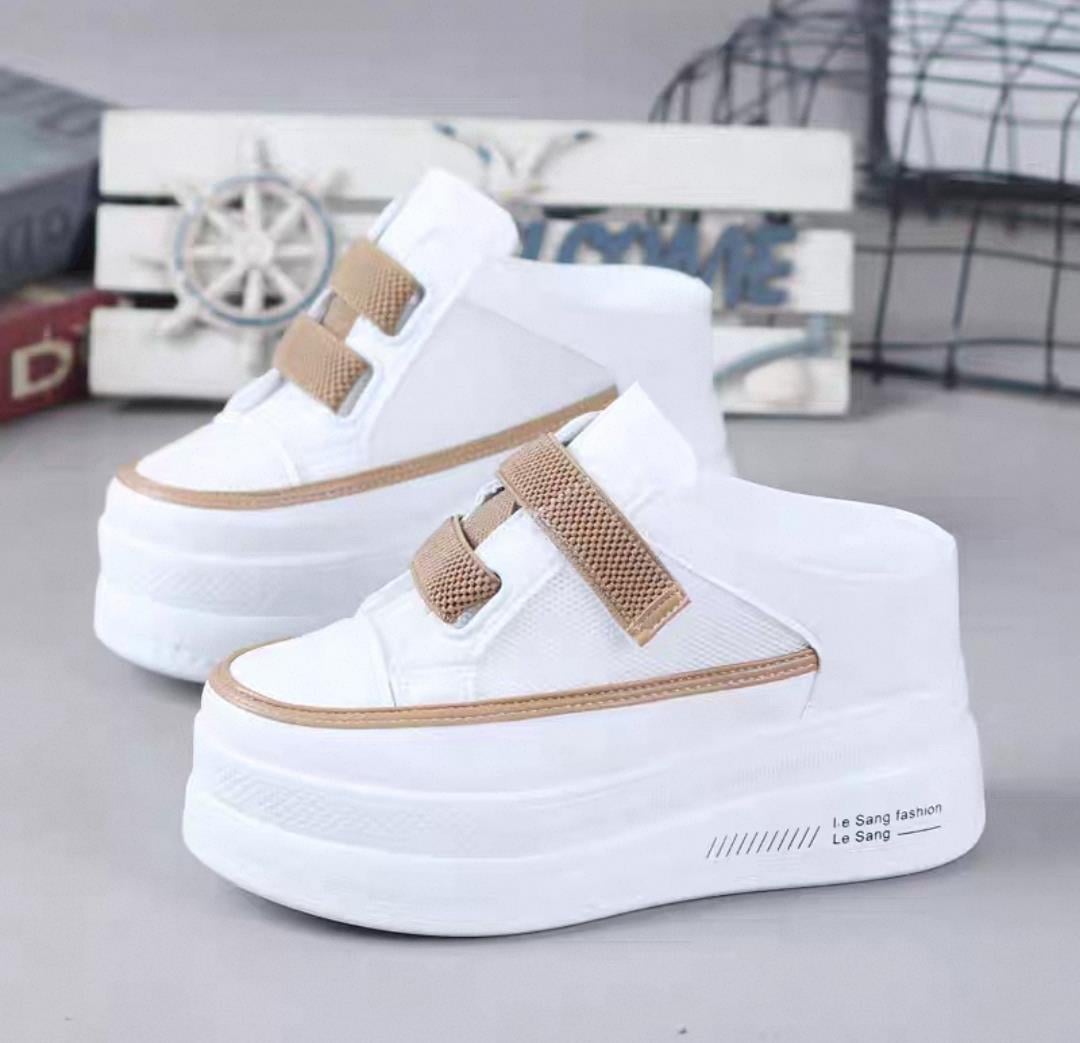 Wedge Spor Slippers