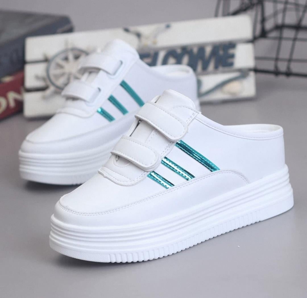 Wedge Spor Slippers