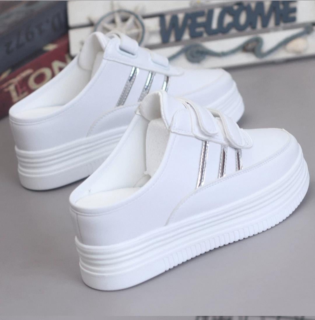 Wedge Spor Slippers