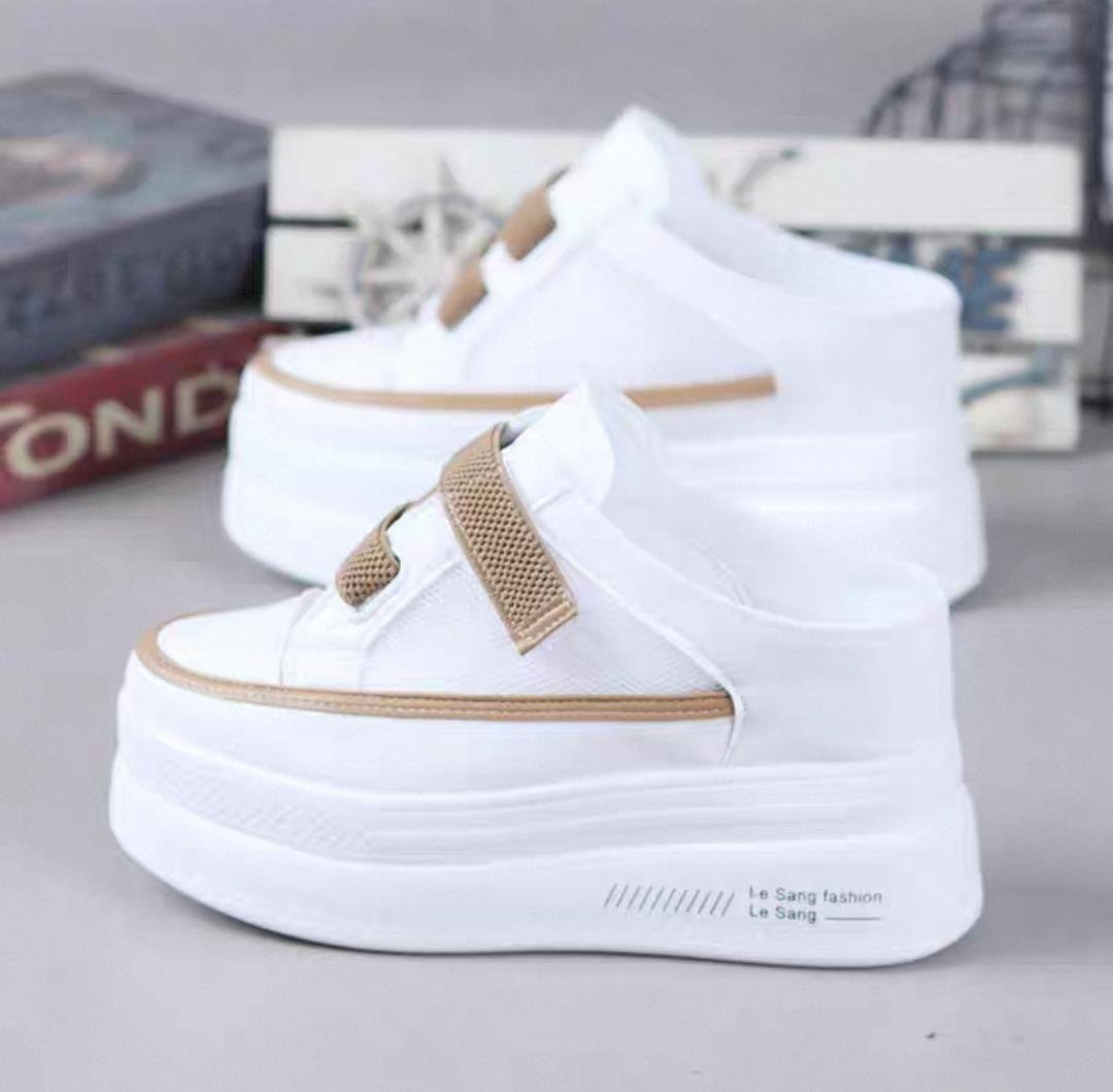 Wedge Spor Terlik