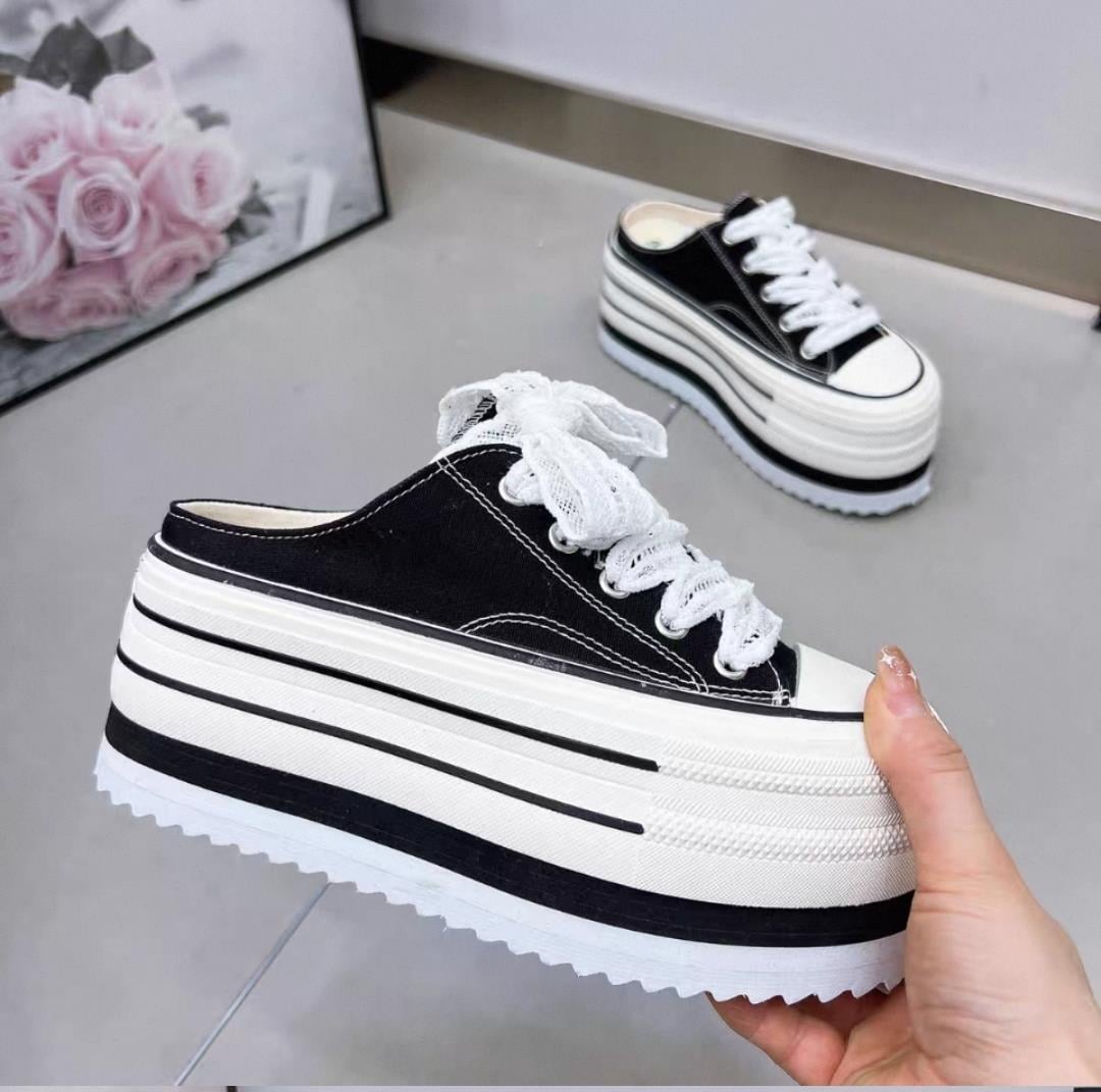 Wedge Spor Terlik