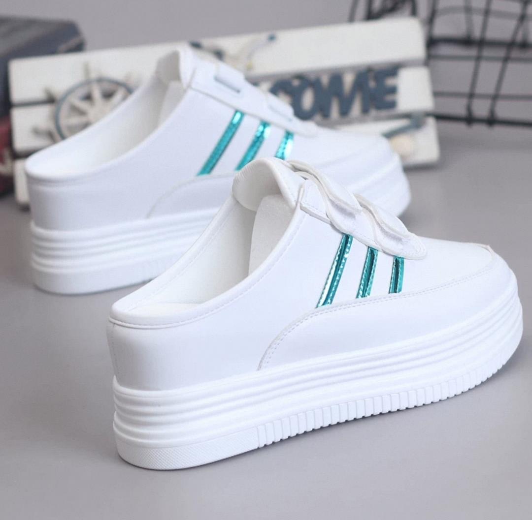 Wedge Spor Terlik