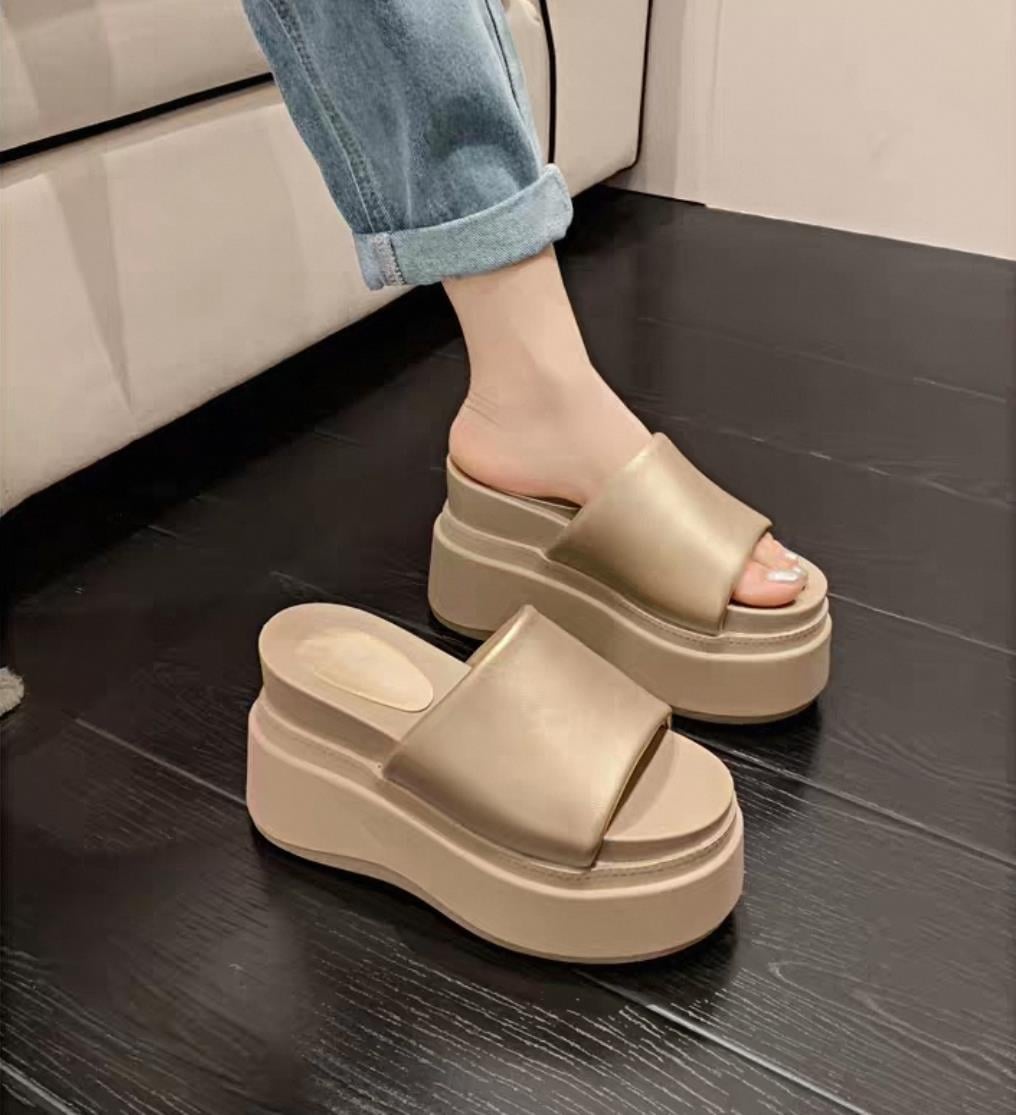 Wedge Terlik