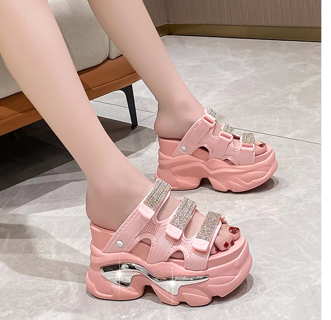 Wedge Terlik