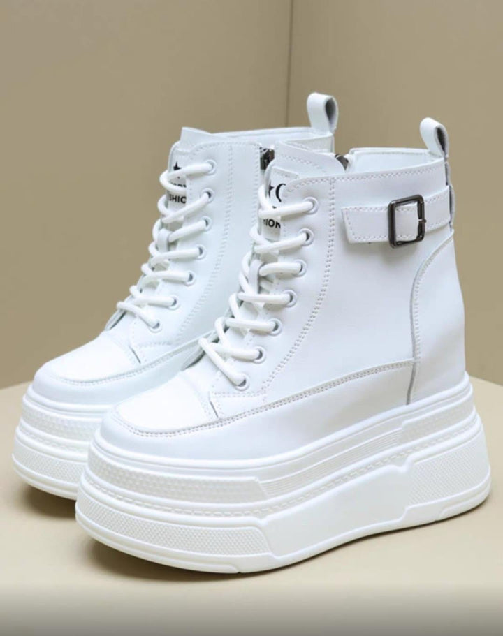 Hidden Heel Bot