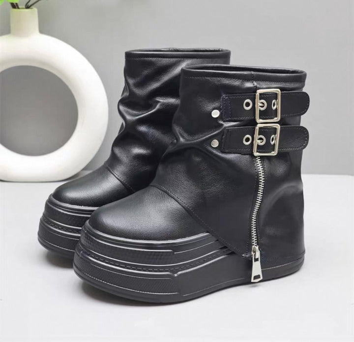 Hidden Heel Bot