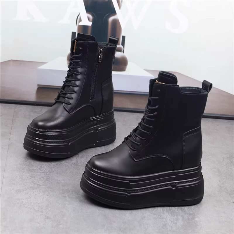 Hidden Heel Bot