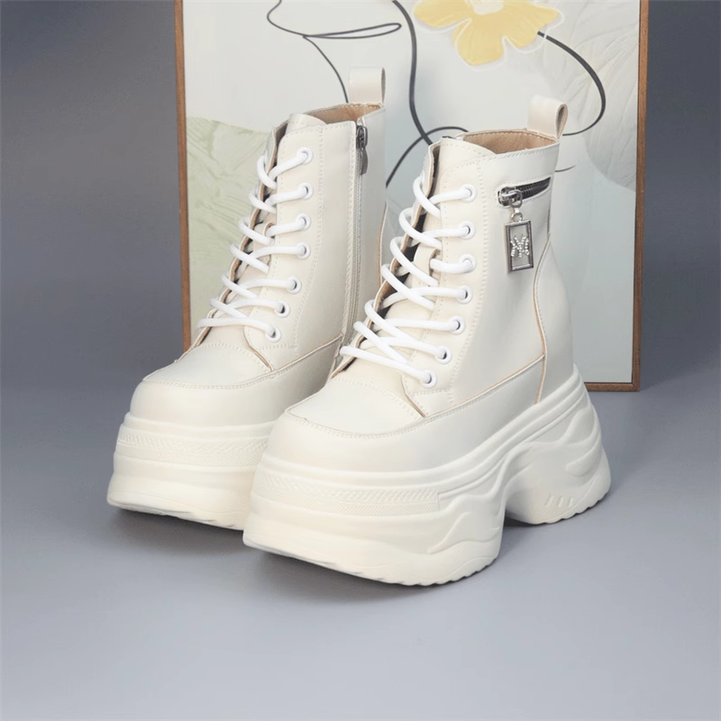 Hidden Heel Bot