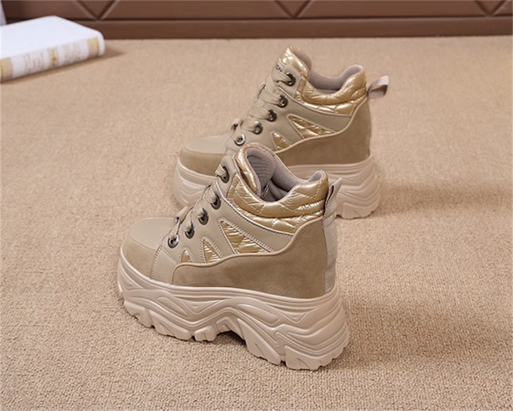Hidden Heel Bot