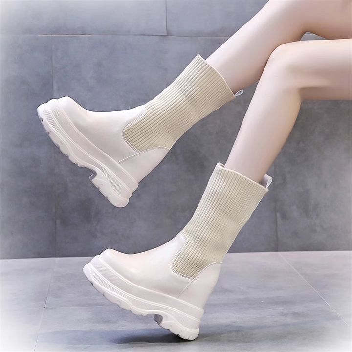 Hidden Heel Bot