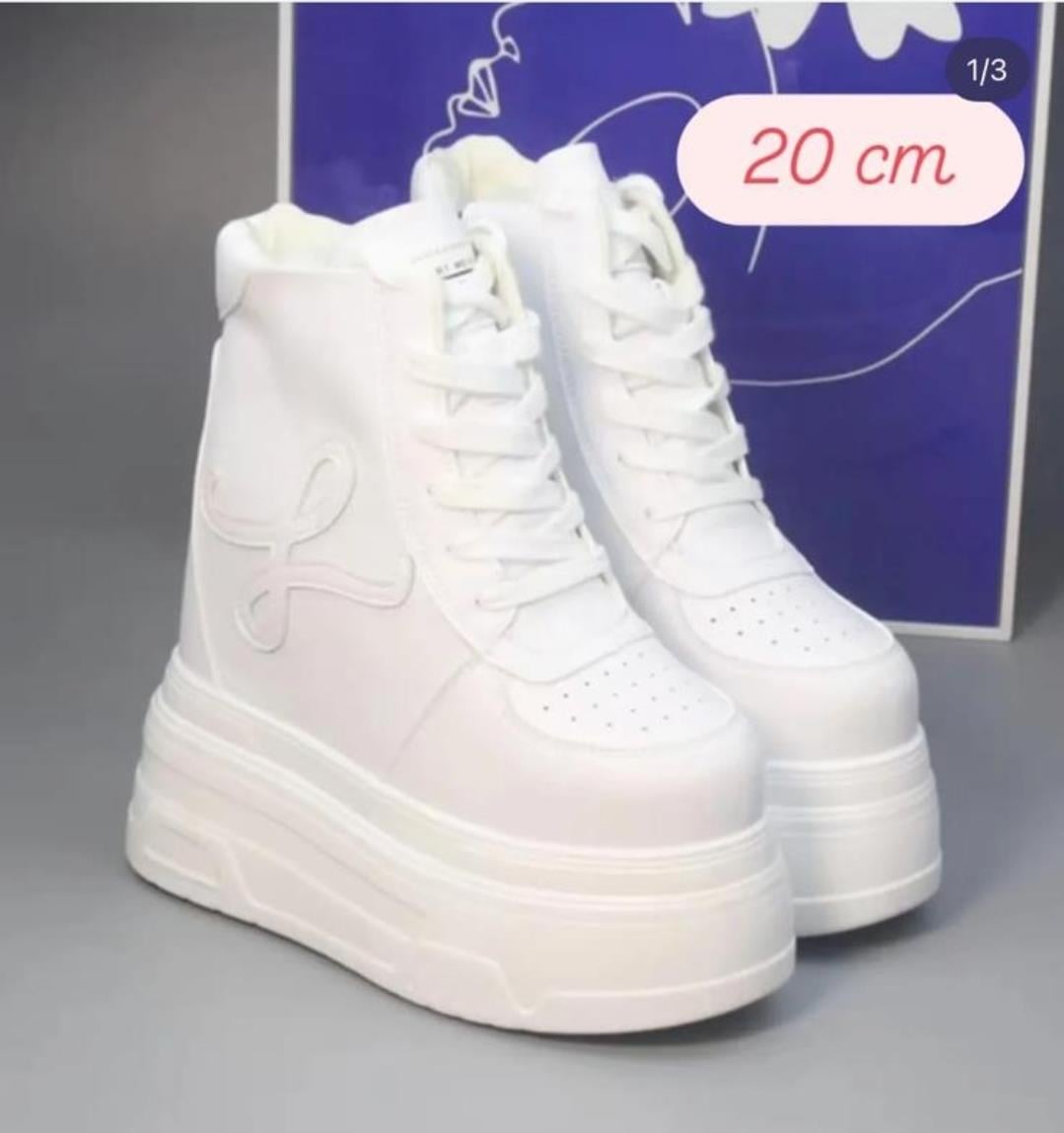 Hidden Heel Bot