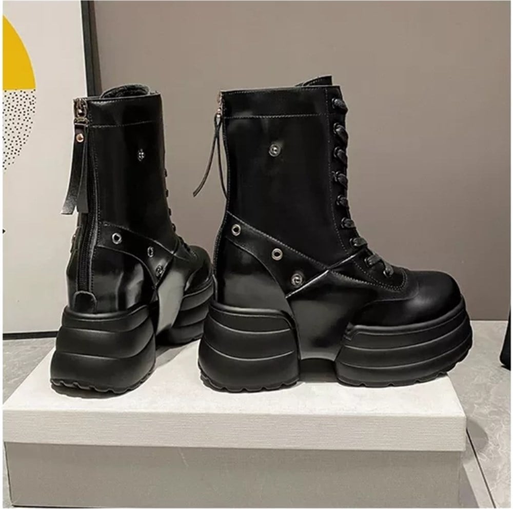 Hidden Heel Boots 4.0-inch