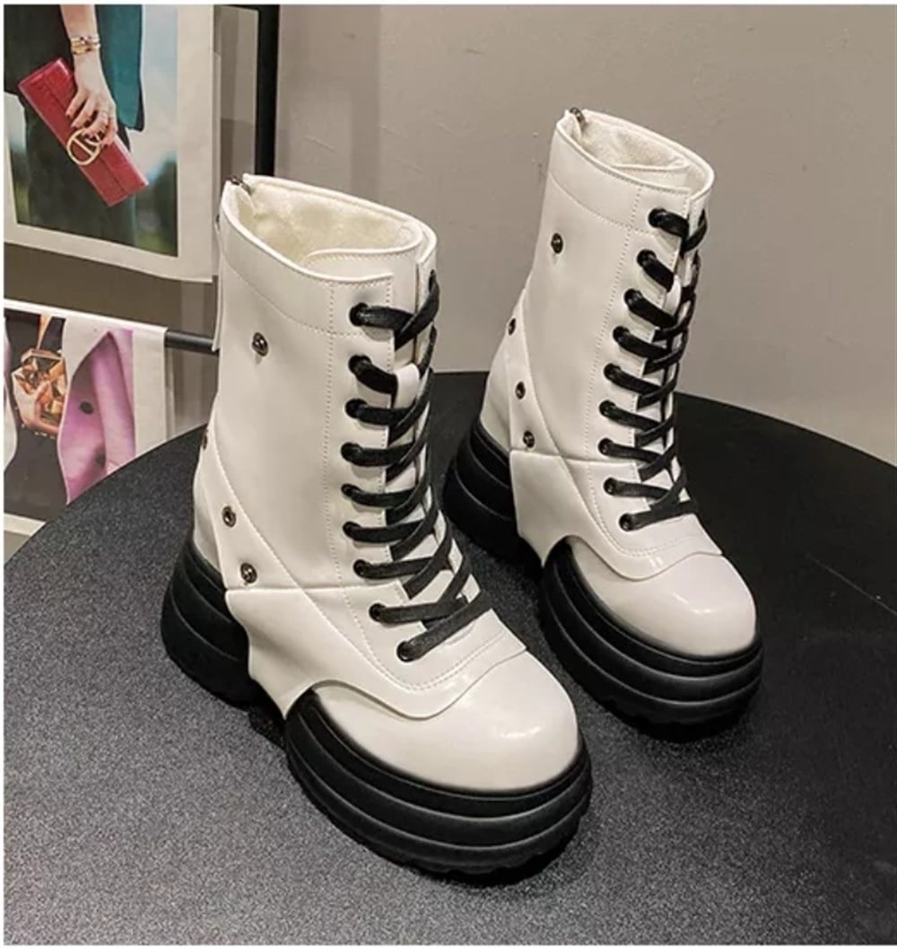 Hidden Heel Boots 4.0-inch