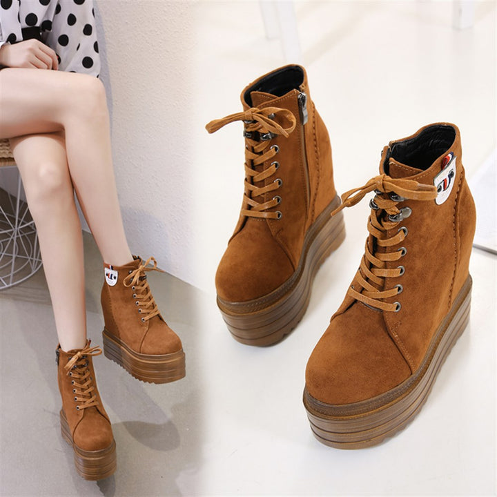 Hidden Heel Bot 15 cm