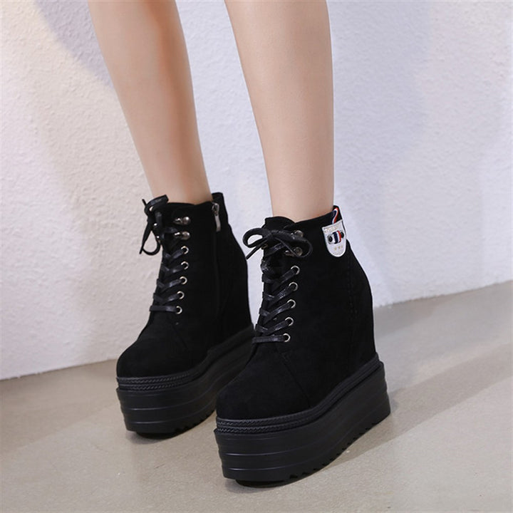 Hidden Heel Bot 15 cm