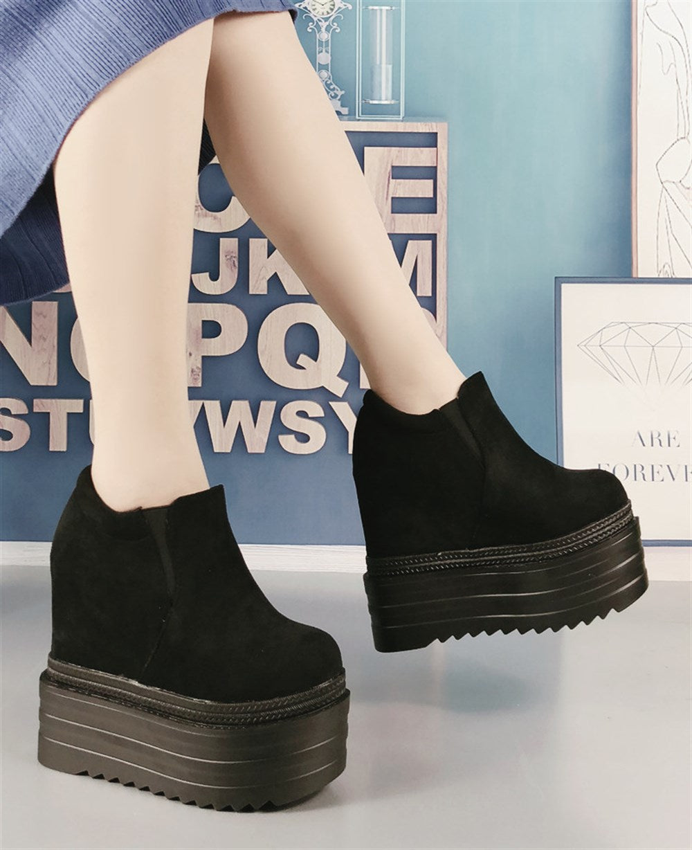 Hidden Heel Bot 15 cm
