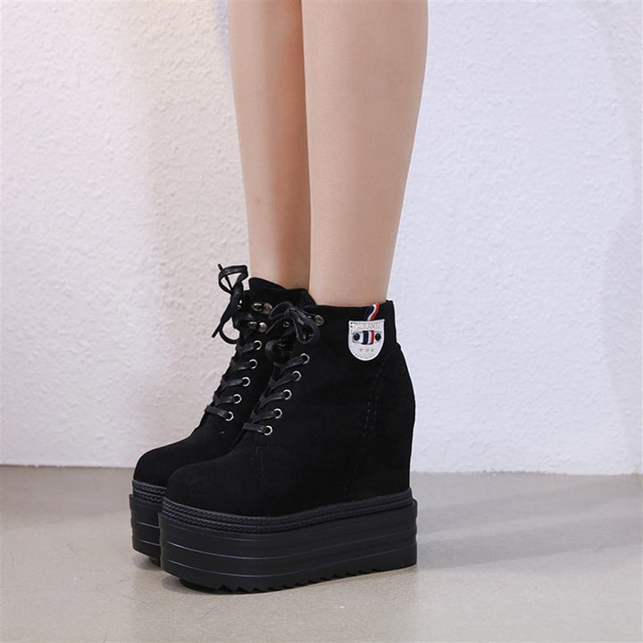 Hidden Heel Bot 15 cm