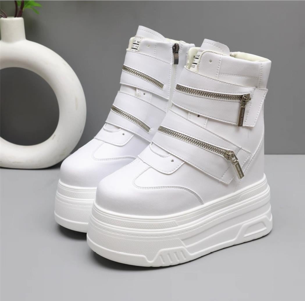 Hidden Heel Bot 18 cm