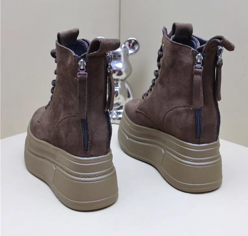 Hidden Heel Bot