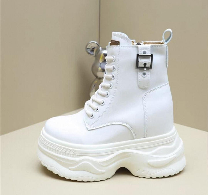 Hidden Heel Bot