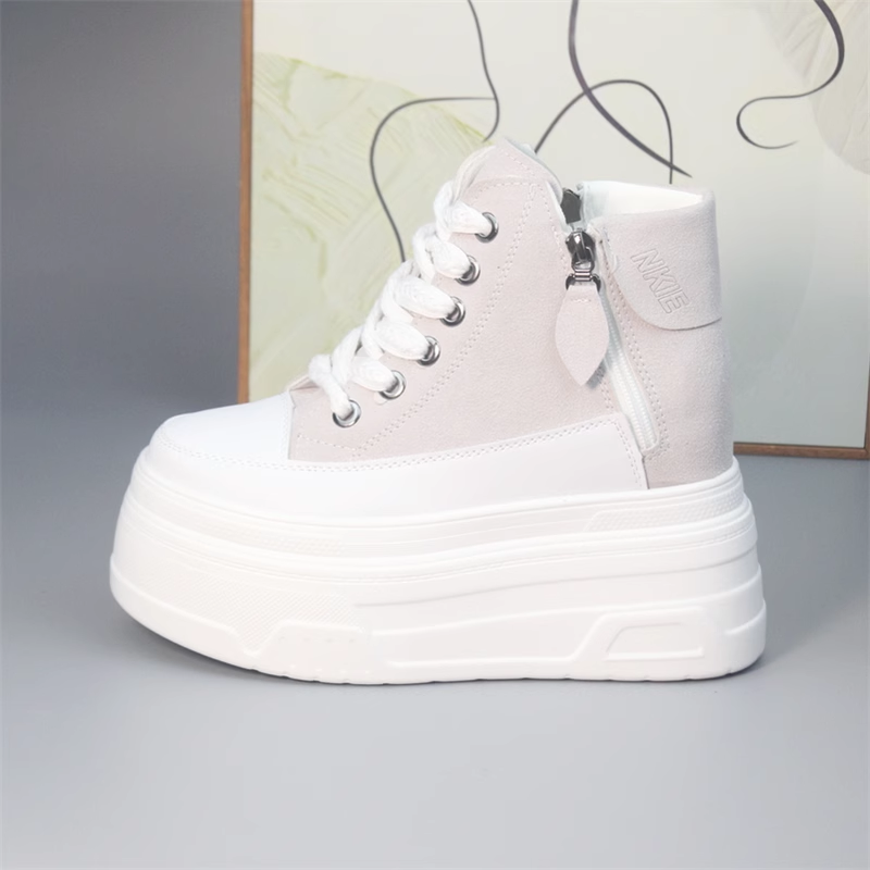 Hidden Heel Bot