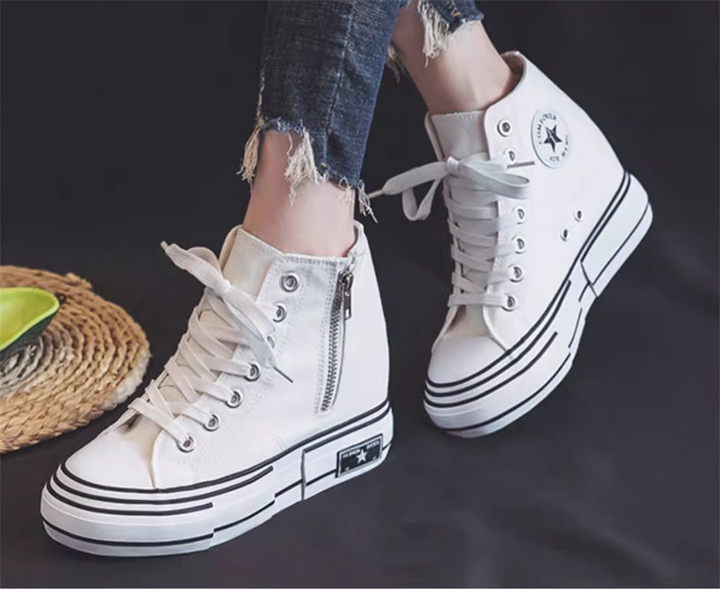 Hidden Heel Bot