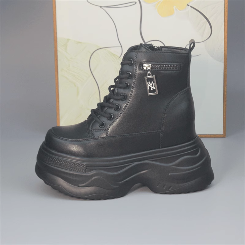 Hidden Heel Bot
