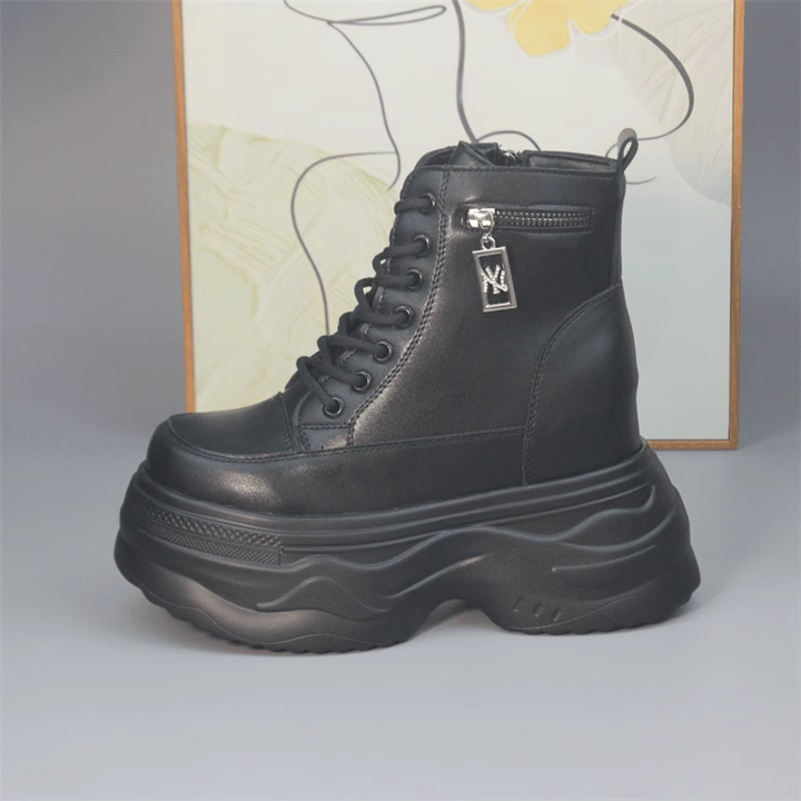 Hidden Heel Bot