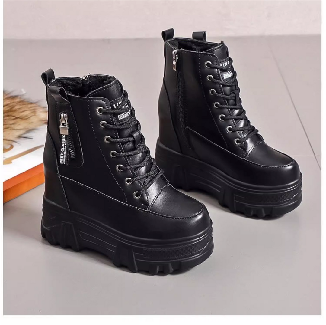 Hidden Heel Bot