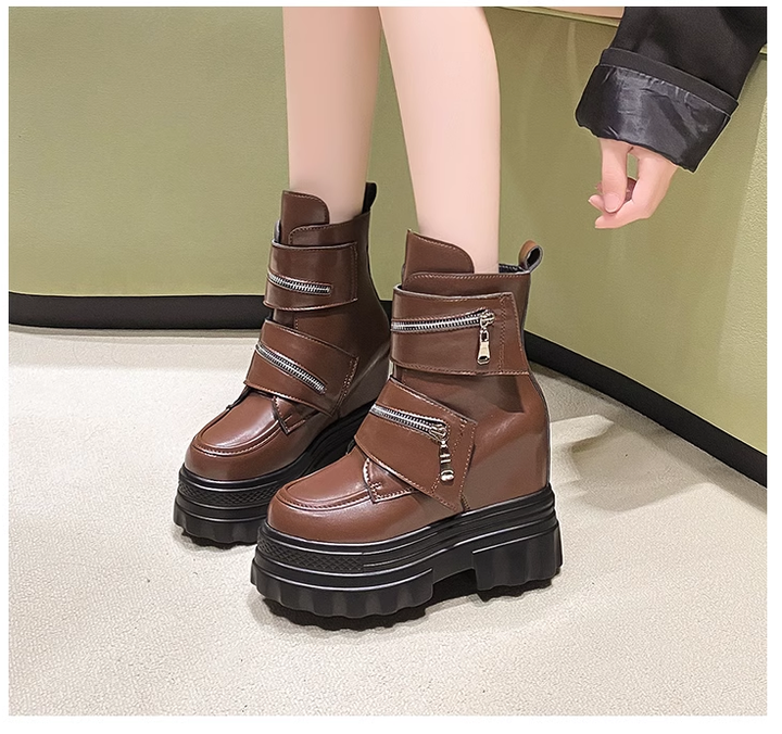 Hidden Heel Bot
