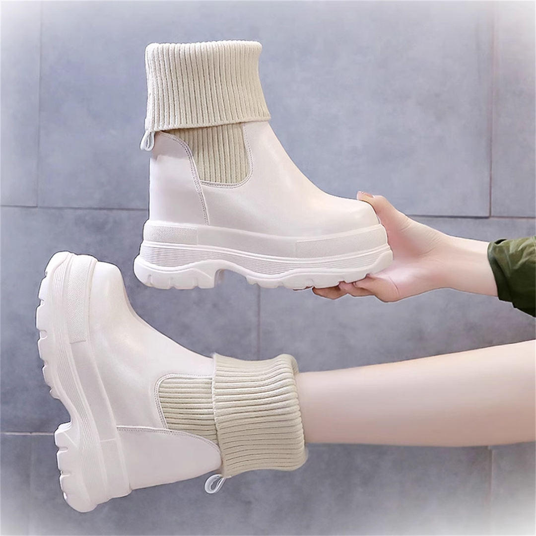 Hidden Heel Bot