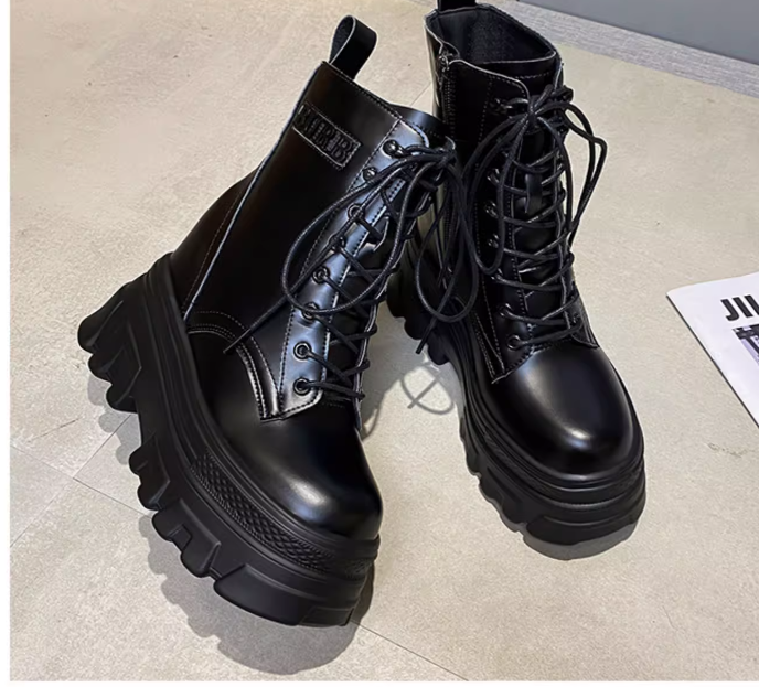 Hidden Heel Bot