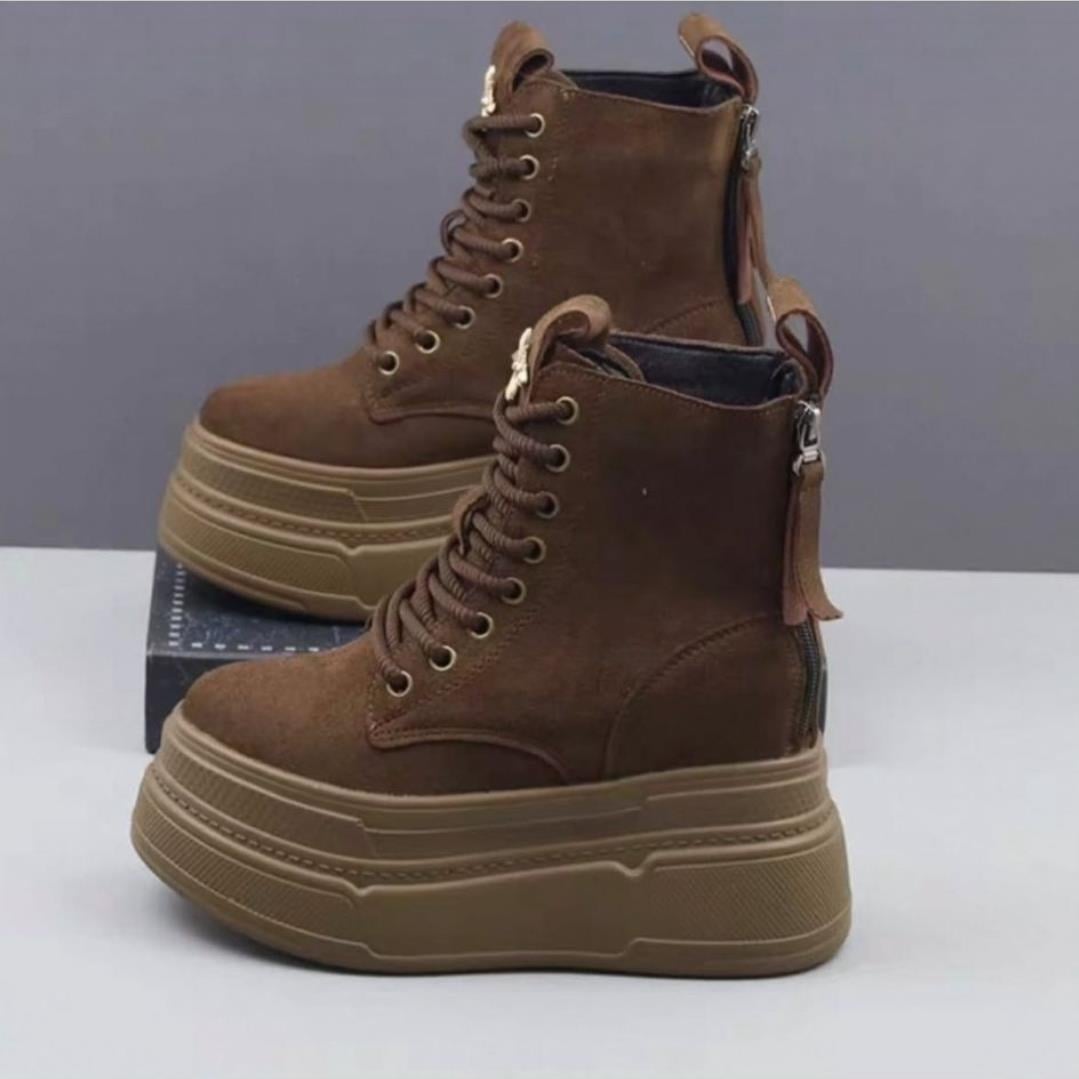 Hidden Heel Bot