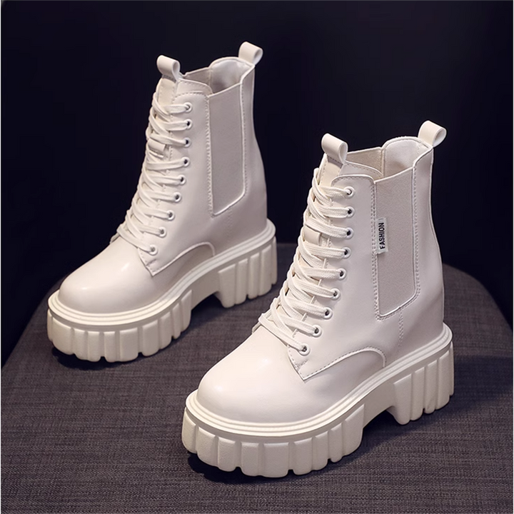 Hidden Heel Bot