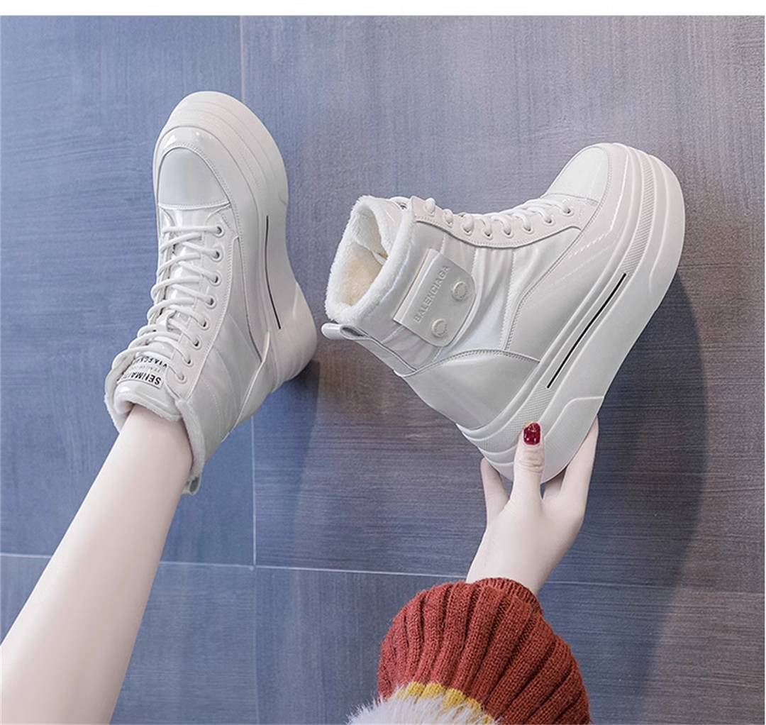 Hidden Heel Bot