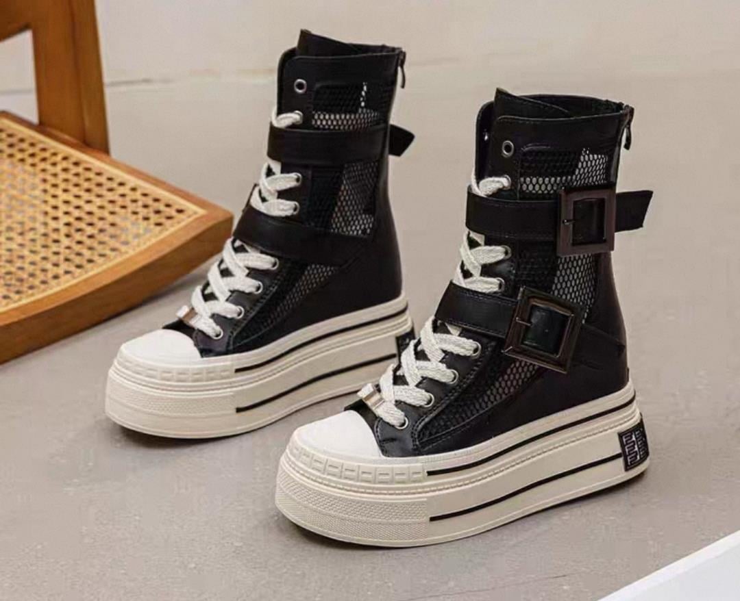 Hidden Heel Converse Bot