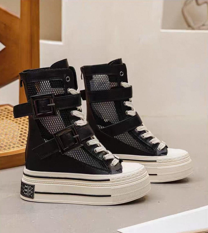 Hidden Heel Converse Bot
