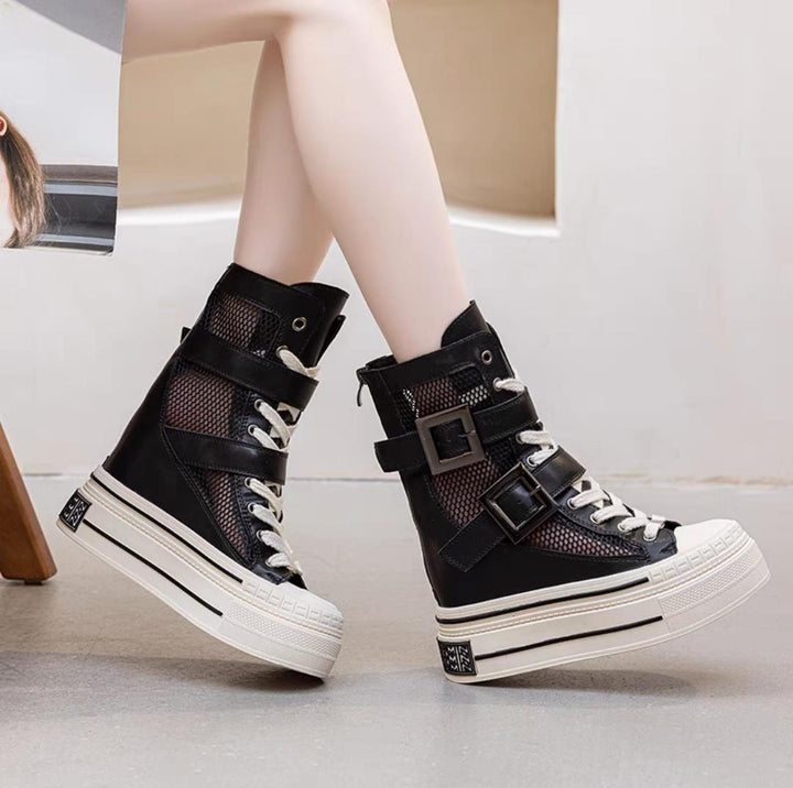 Hidden Heel Converse Bot
