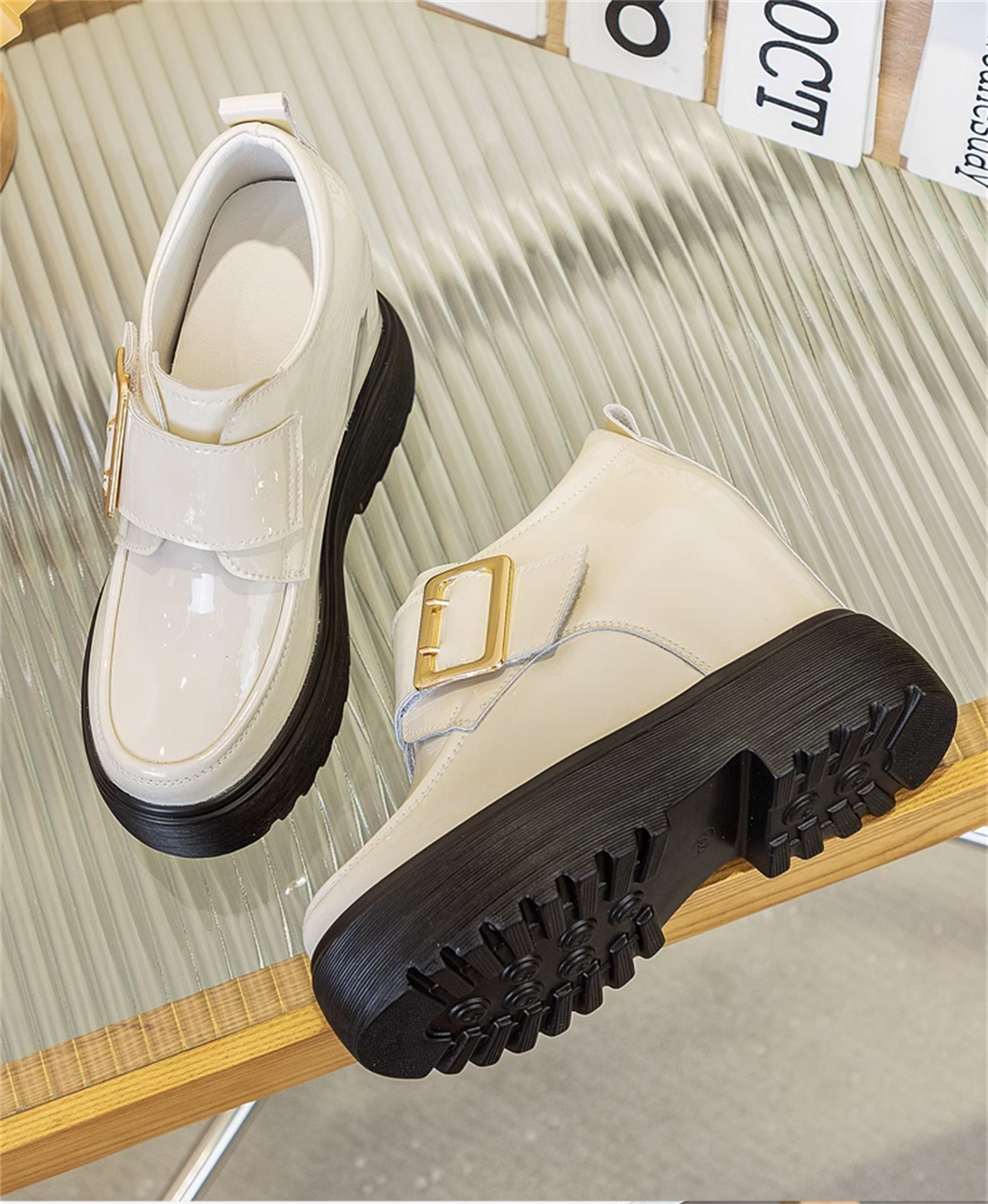 Hidden Heel Klasik Shoes